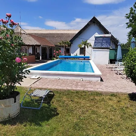 Oazis Ueduelo Appartement Tiszafüred